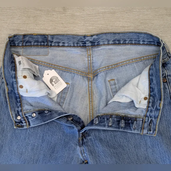 Levi's 501 Straight Blue Jeans - Picture 9 of 11